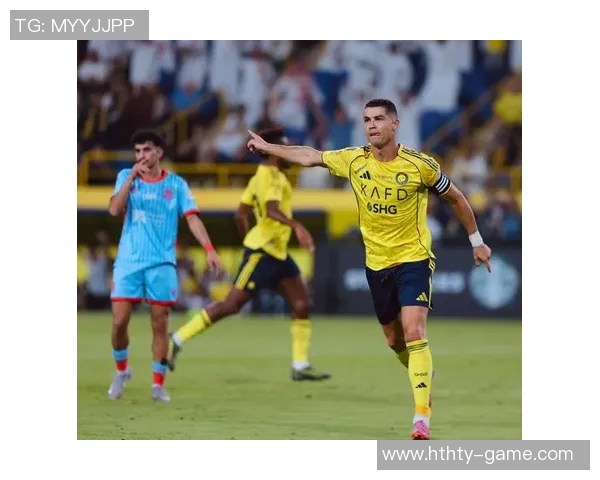 菲利克斯谈与C罗合作感受:轻松踢球找回昔日自我